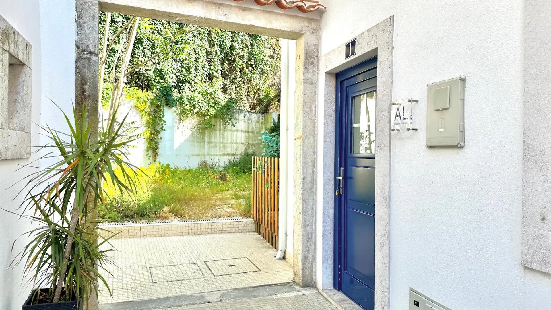 Curious Crow Studio 1 By Homeful Homes Lisboa